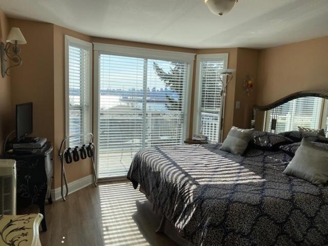 Ocean Breeze Executive Bed And Breakfast North Vancouver Zewnętrze zdjęcie
