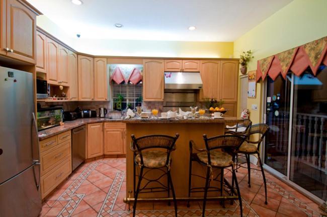 Ocean Breeze Executive Bed And Breakfast North Vancouver Zewnętrze zdjęcie