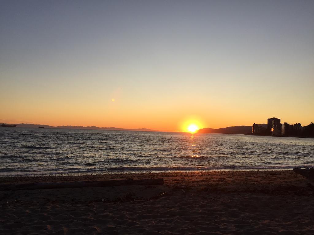 Ocean Breeze Executive Bed And Breakfast North Vancouver Zewnętrze zdjęcie